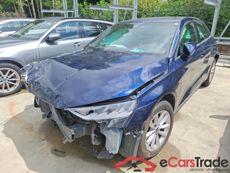 AUDI - AUD A3 SB TDi 116PK             ***        TOTAL LOSS        ***           Attraction & Pack Business #1