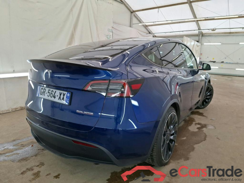 TESLA Model Y / 2020 / 5P / SUV Performance Dual Motor AWD #4