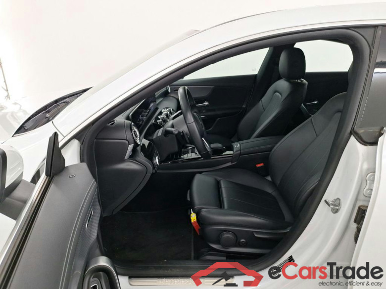 MERCEDES-BENZ CLA 1.3 CLA 250 E BUSINESS SOLUTION DCT #4