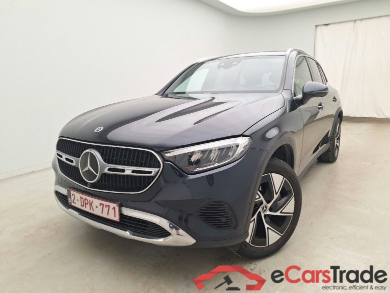 Mercedes, GLC '22 PHEV, Mercedes-Benz GLC GLC 300 e 4MATIC Luxury Line 5d #2