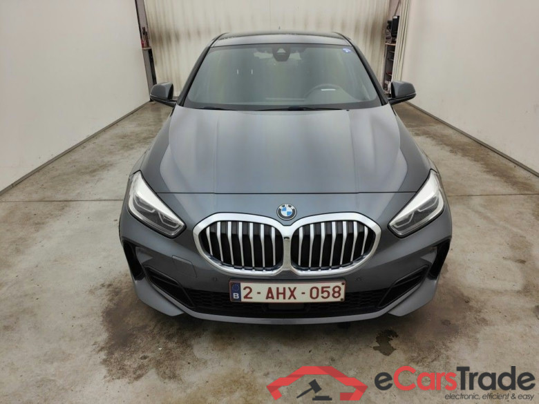 BMW 1 Reeks Hatch 118iA (100 kW) 5d #5