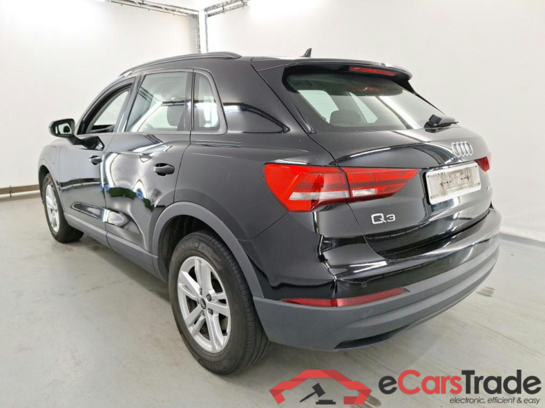 AUDI Q3 1.4 45 TFSI E S TRONIC #3