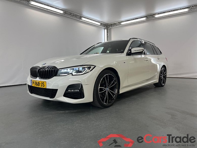 BMW 3-SERIE TOURING 318i Business Edition Plus