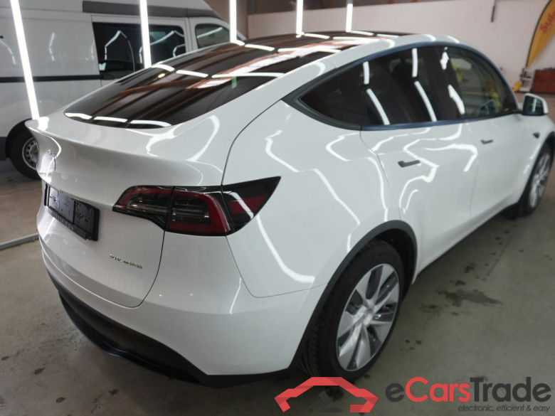 TESLA Model Y Long Range Dual Motor AWD 5d 378kW #2