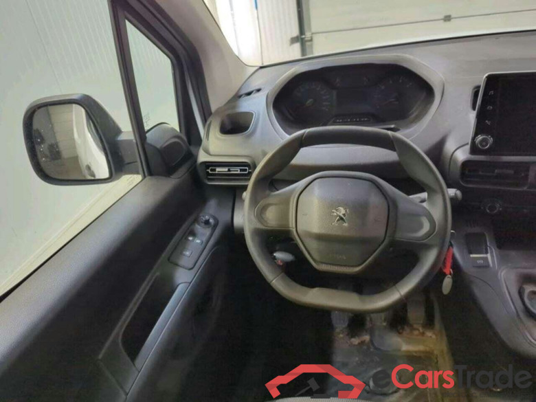 PEUGEOT Partner 1.2 PT. Premium #3