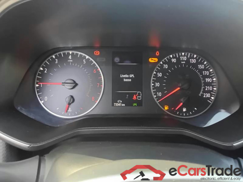 RENAULT CLIO / 2019 / 5P / BERLINA 1.0 TCE 74KW GPL ZEN #4