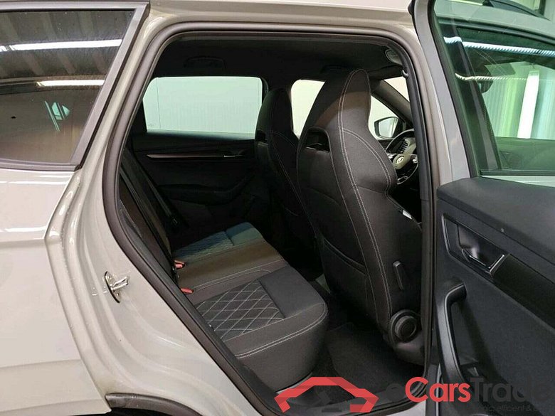 SKODA Karoq 1.5 TSI Sportl. Bus. #4