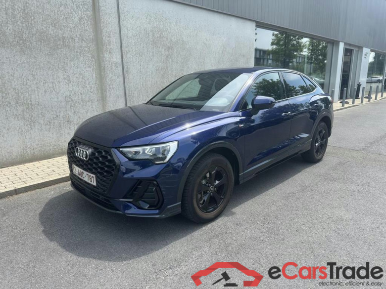 AUDI Q3 Sportback PHEV 45 TFSIe S line S tronic (180 kW) #1