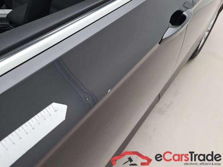 VOLKSWAGEN PASSAT VARIANT 2.0 TDI STYLE DSG #6