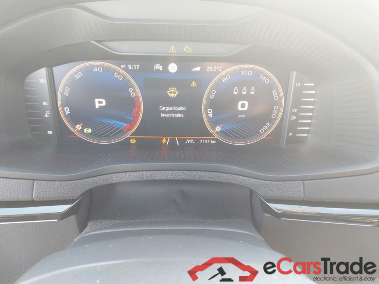 SKODA Karoq 1.5 TSI 110 kW (150 CV) DSG 7 vel. Sportline(Winterpack) #4
