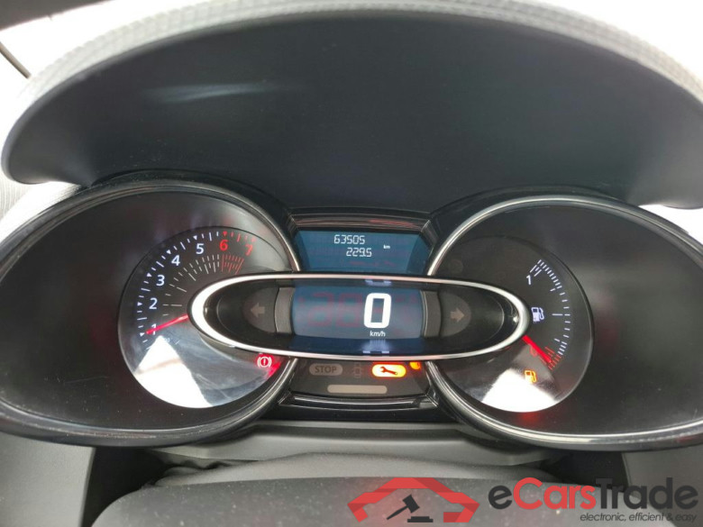 Clio IV Air 0.9 TCe 75CV BVM5 E6 #6