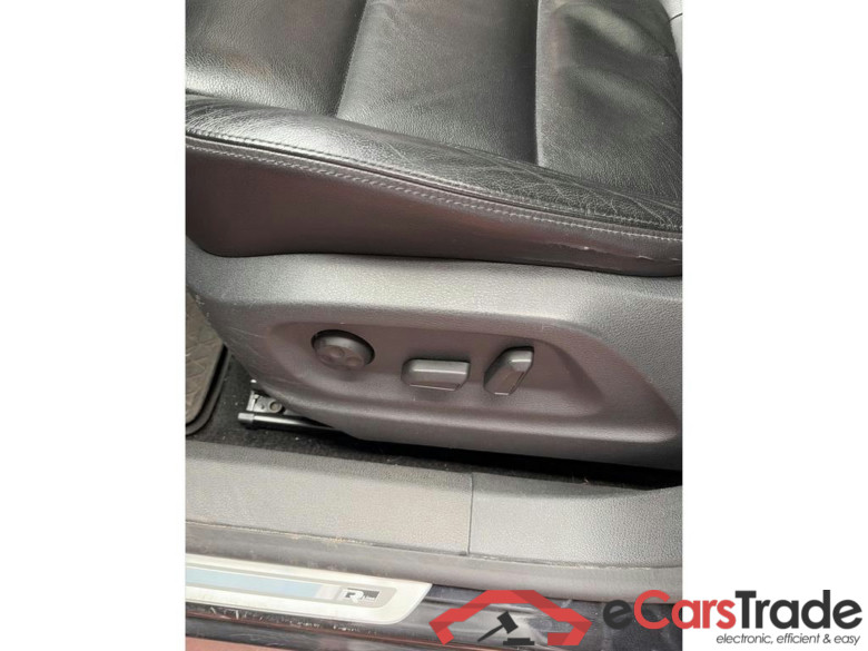 VOLKSWAGEN SUV Tiguan Tiguan Sport&Style 1.4 l TSI 110 kW (150 PS) 6-speed dual-clutch transmission DSG #3