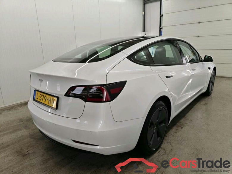 Tesla Model 3 Stnd.RWD Plus 60 kWh #2