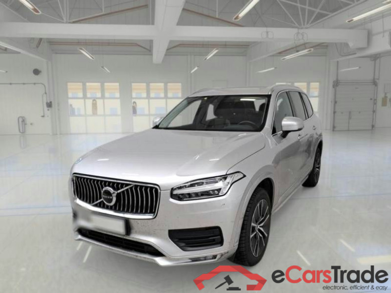 VOLVO XC90 / 2014 / 5P / SUV B5 D AWD GEARTRONIC 7P MOMENTUM PRO #1