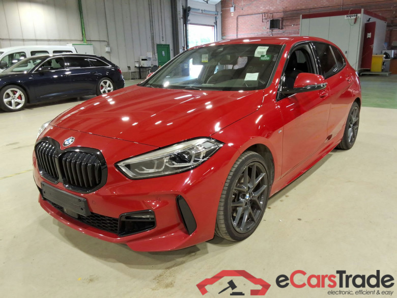 BMW 1 SERIES HATCH 1.5 116IA (80KW) #1