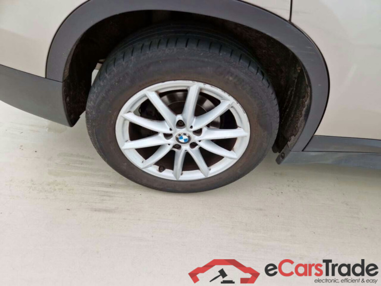 BMW X1 1.5 SDRIVE18I #6
