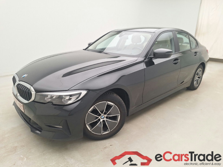 BMW, 3-serie '18, BMW 3 Reeks Berline 318dA (100 kW) 4d #2