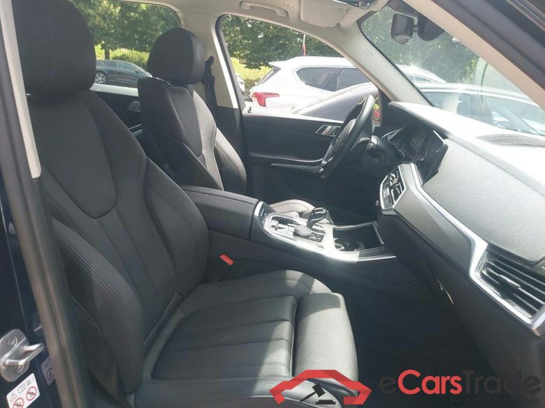 BMW X5 / 5P / xDrive45e 285 CV 22 kWh #6