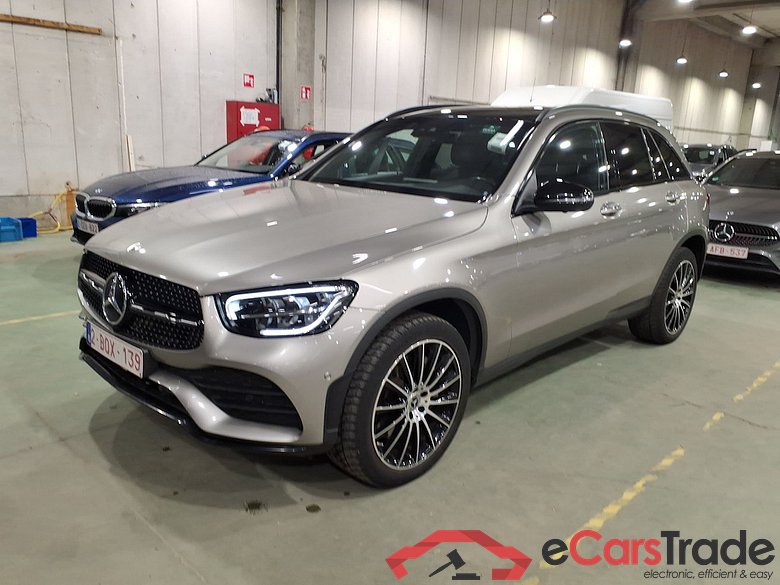 MERCEDES-BENZ GLC 2.0 GLC 300 DE 4MATIC 4WD BUS SOL AUTO