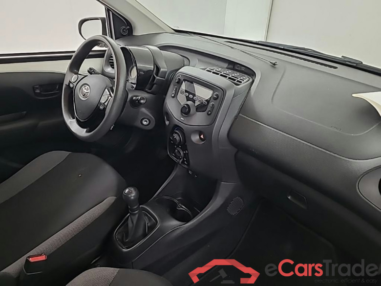TOYOTA Aygo 1.0 VVT-i x-fun 5D 53kW #6