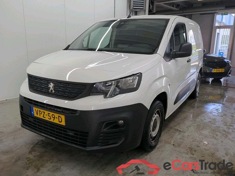 PEUGEOT Partner 1.2 PT. Premium #1