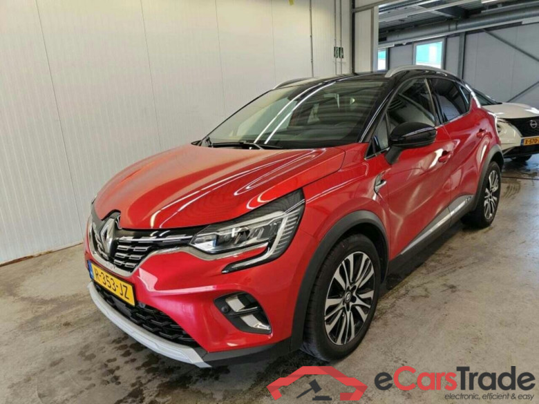 RENAULT Captur 1.3 TCe Ini. Paris