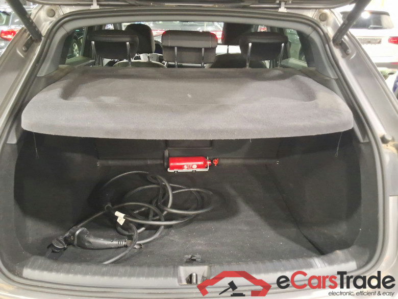 AUDI Q4 E-TRON BEV 82KWH 40 ATTRACTION AUTO #3