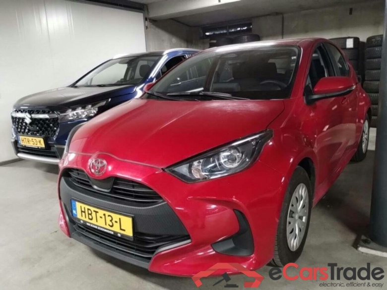 TOYOTA YARIS 1.5 Hybrid 115 Comfort #1