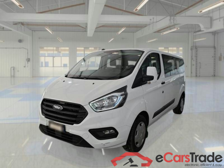 FORD TRANSIT CUSTOM / 2018 / 4P / COMBI 320 L2H1 TREND 2.0 ECOBLUE 130 CV