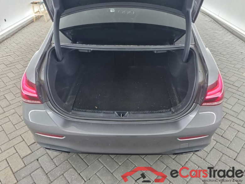 MERCEDES-BENZ A-Klasse Limousine A 200 7G-DCT Business Solution AMG 4D 120kW #5