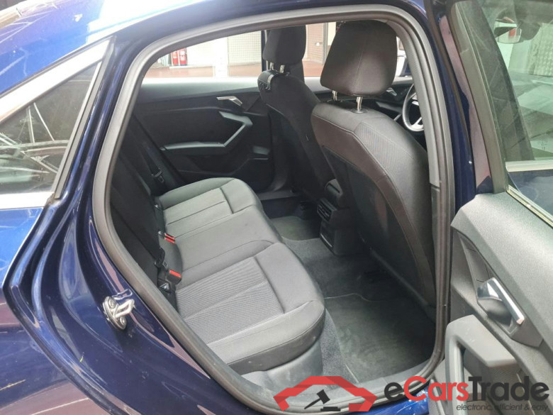 AUDI A3 BERLINE 1.5 TFSI 35 110KW S TRONIC ADVANCED #6