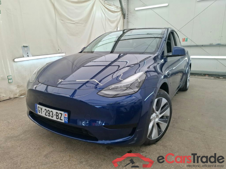 TESLA Model Y / 2021 / 5P / SUV RWD