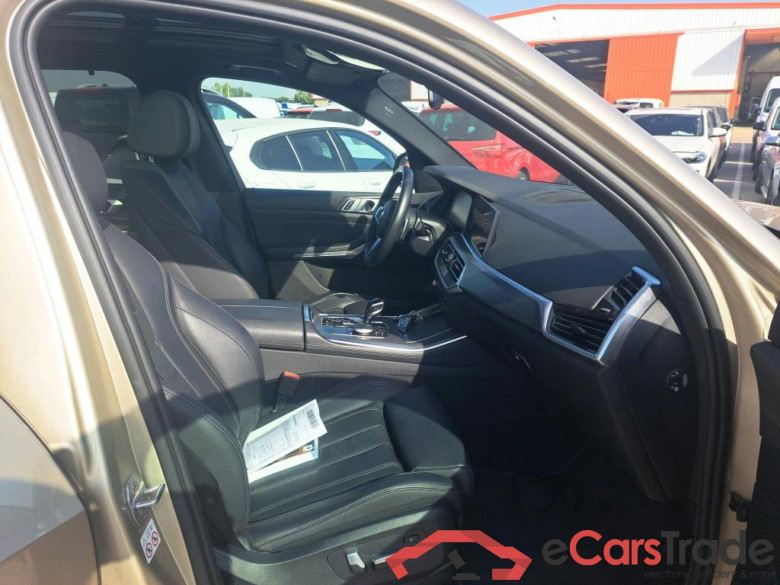 BMW X5 / 2018 / 5P / todoterreno xDrive30d #6