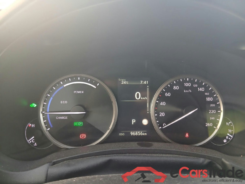 LEXUS NX / 2017 / 5P / todoterreno 2.5 300h Business 2WD #4