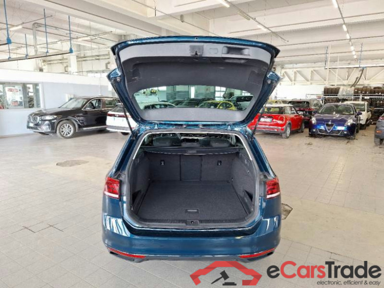 VOLKSWAGEN PASSAT / 2019 / 5P / STATION WAGON VAR. 2.0TDI SCR EVO 90KW BUSINESS DSG #5