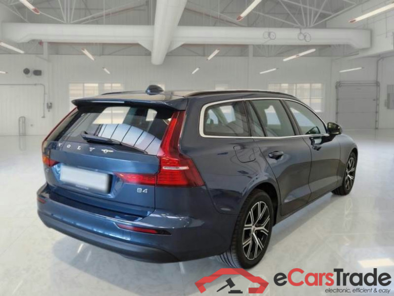 VOLVO V60 / 2019 / 5P / STATION WAGON B4 D AUTOM.CORE #2