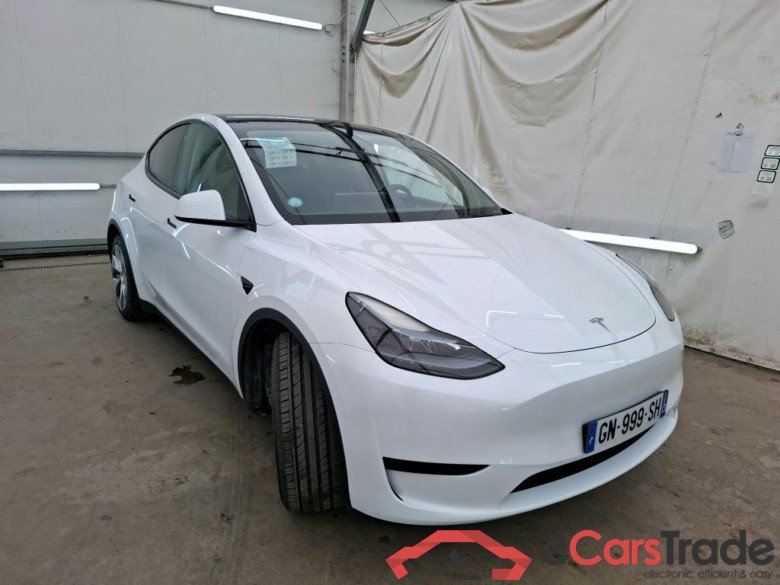 TESLA Model Y / 2021 / 5P / SUV RWD #5