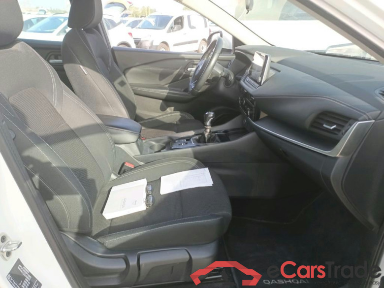 NISSAN QASHQAI / 2021 / 5P / todoterreno DIG-T 103kW (140CV) mHEV 4x2 Acenta #6