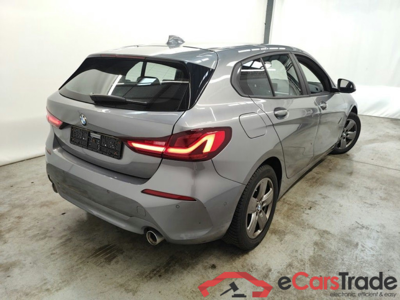 BMW 1 HATCH DIESEL - 2019 118 dA 150hp (EU6AP) 5d #2