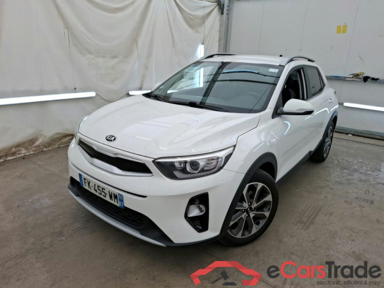 KIA Stonic / 2017 / 5P / SUV 1.0 T-GDI 120 DESIGN #1