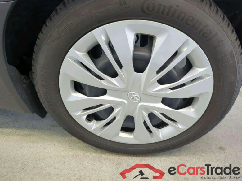 TOYOTA Aygo X 1.0 VVT-i MT Play #4