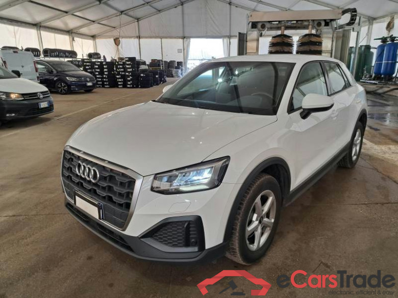 AUDI Q2 / 2020 / 5P / SUV 2.0 35 TDI BUSINESS S TRONIC QUATTRO #1