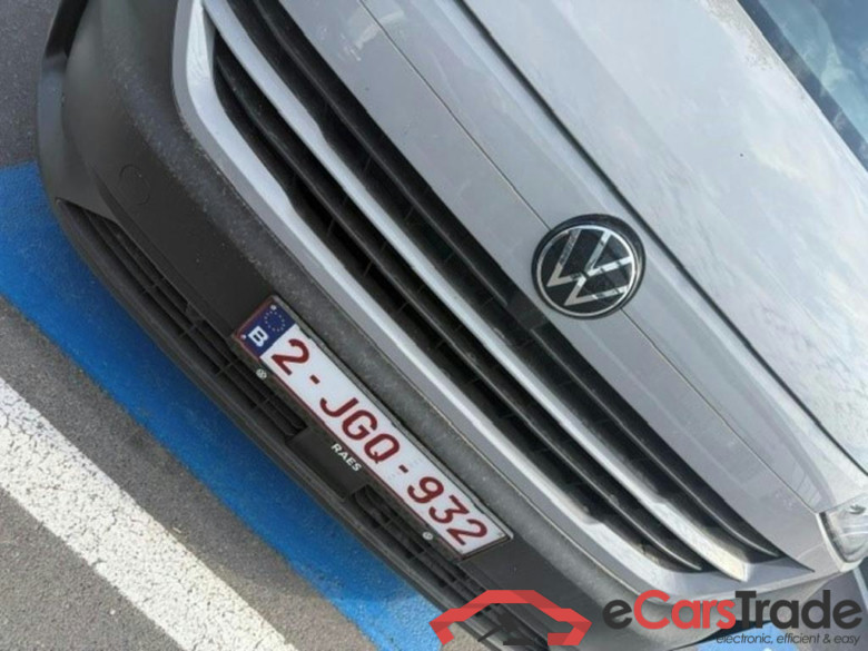 VOLKSWAGEN Transporter T7 28 Fou Swb Dsl Transporter 2.0 TDi SCR #2