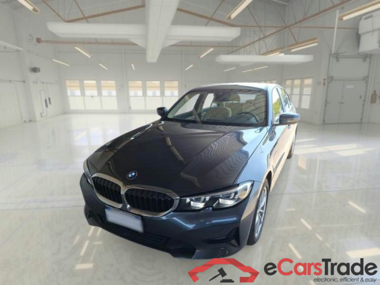 BMW SERIE 3 / 2018 / 4P / BERLINA 330E BUSINESS ADVANTAGE AUT. #1