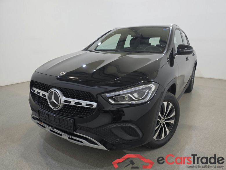 Mercedes GLA 200d Aut. LED Widescreen Navi 1/2 Sport-Leather KeylessGo Camera Klima PDC ... #1