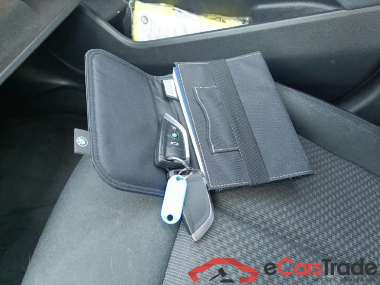 BMW X1 / 2019 / 5P / todoterreno sDrive16d Business #5