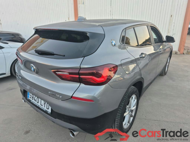 BMW X2 / 2017 / 5P / todoterreno sDrive18d #2
