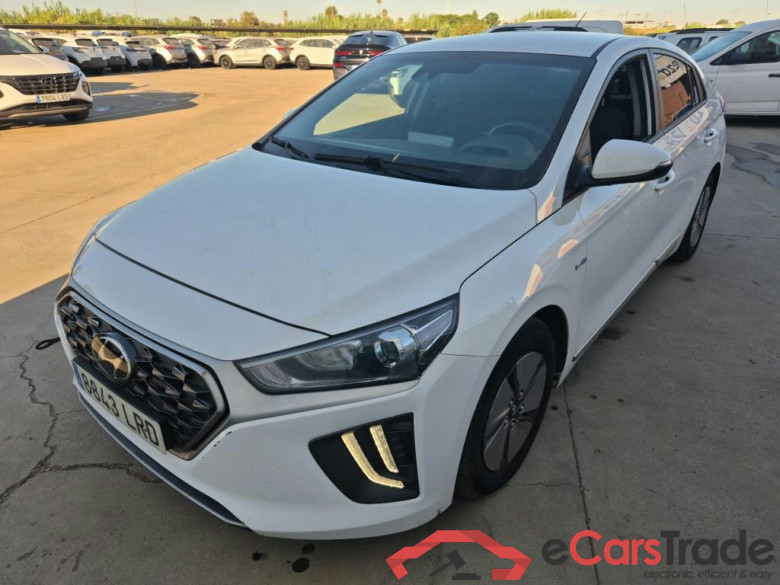HYUNDAI IONIQ / 2019 / 5P / berlina con portón 1.6 GDI HEV Klass DCT #1