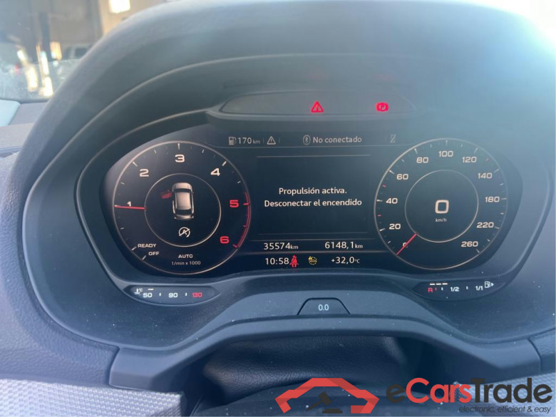 AUDI Q2 / 2020 / 5P / todoterreno Black Line 30 TDI 85kW (116CV) #4