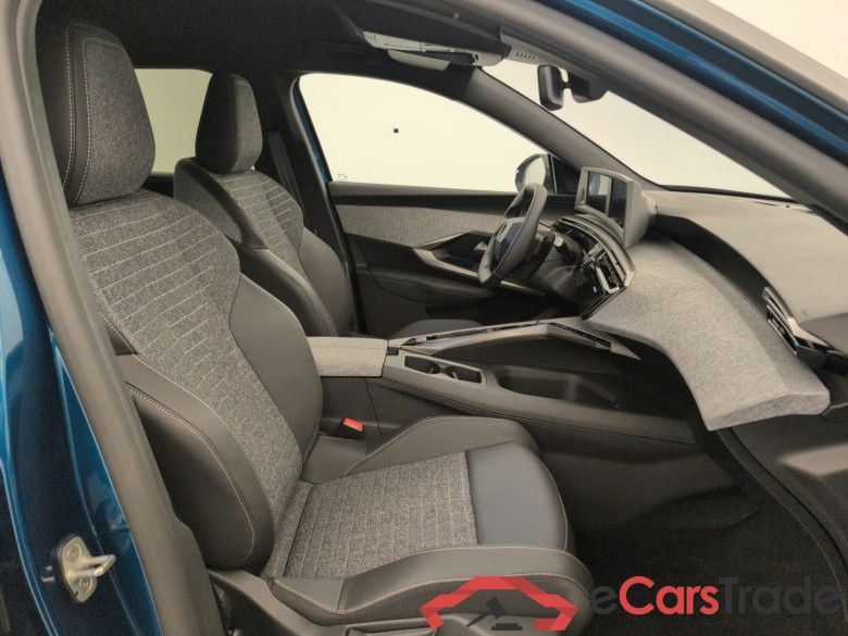 Peugeot 5008 ALLURE HYBRID 145 CH E-DCS6 #1